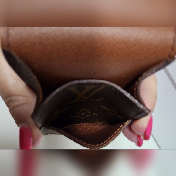 LOUIS VUITTON Monogram Cigarette Case C10030 EUC - Picture 8 of 10